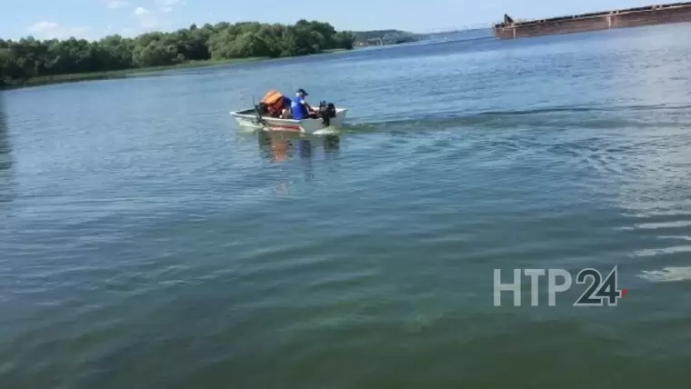 В Татарстане на Волге обнаружили тело мужчины после столкновения катера и моторной лодки