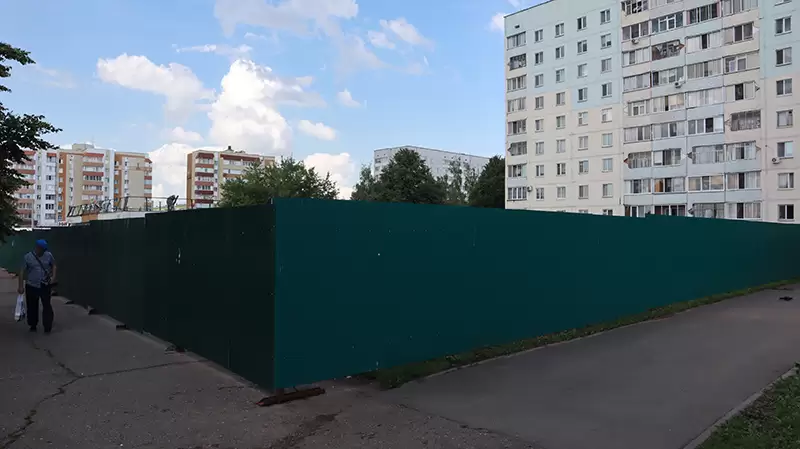 Жителям двух домов в Нижнекамске объяснили, что новый объект построят без их согласия