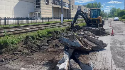 Глазам своим не верю: в Нижнекамске начали ремонт дороги у ТЦ «Берёзка»