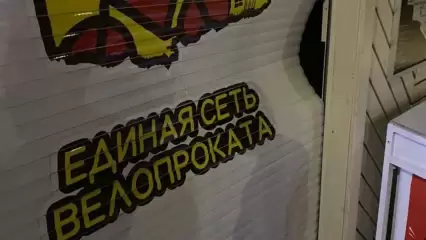 Пьяный нижнекамец попытался взломать ларёк с мороженым, а после разгромил его - НТР 24