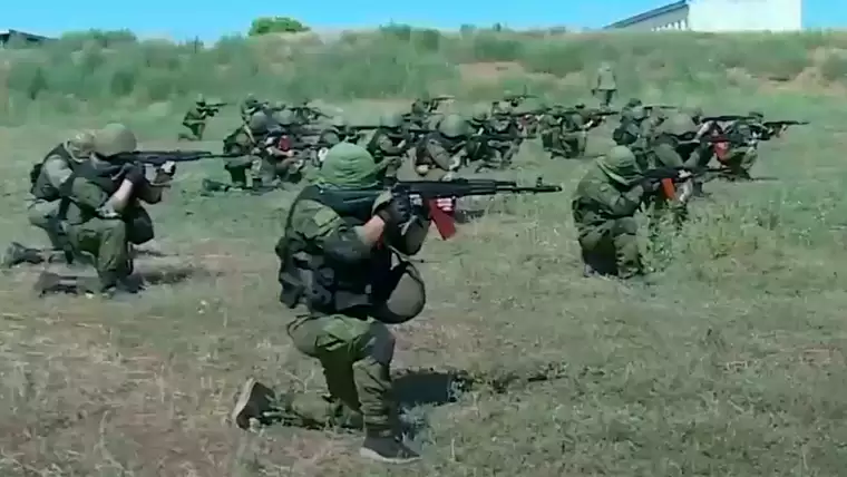 Военнослужащим татарстанских батальонов «Алга» и «Тимер» увеличат выплату