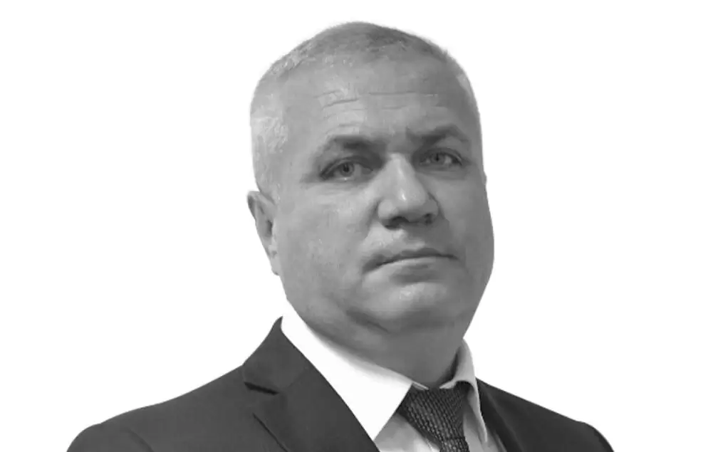 На 45-м году жизни скончался руководитель исполкома Нижнекамска Юрий Болтиков