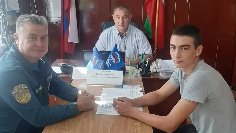 В Татарстане подросток и пожарный спасли тонущего мальчика