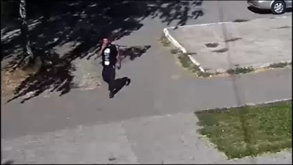 В Нижнекамске ищут укравшего смартфон мужчину - НТР 24