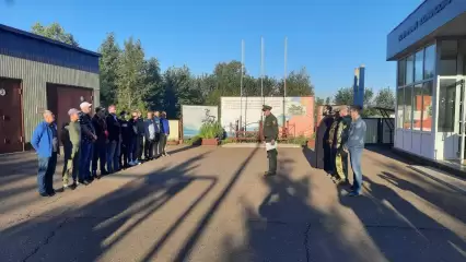 Из Нижнекамска в батальон «Тимер» отправились еще восемь контрактников - НТР 24
