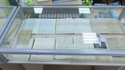 В Нижнекамске презентовали книгу с заметками первостроителя Карима Валиуллина - НТР 24