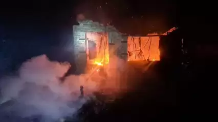 В селе Прости Нижнекамского района сгорел дачный дом