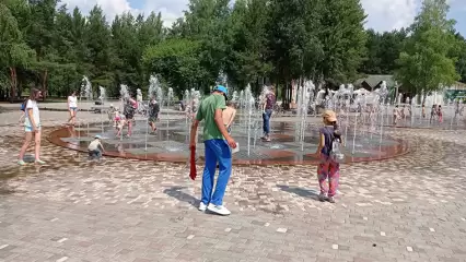 Жителям Татарстана напомнили о запрете купания в фонтанах - НТР 24