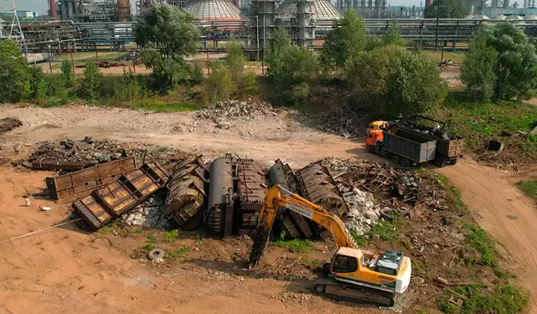 СИБУР проводит масштабный демонтаж устаревшего оборудования «Нижнекамскнефтехима»