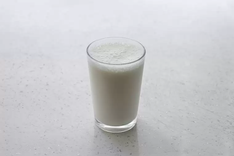 Молоко за вредность, изъятие гаражей, бесплатное питание — изменения в российских законах с 1 сентября