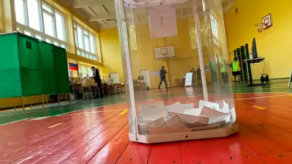 Для жителей Нижнекамска в семь часов утра открылись избирательные участки