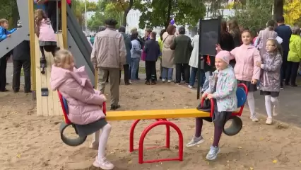 В Нижнекамске открылись еще три обновленных двора - НТР 24