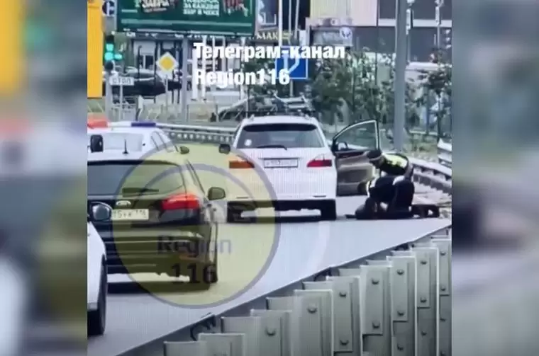 Жесткое задержание автомобилиста в Казани попало на видео