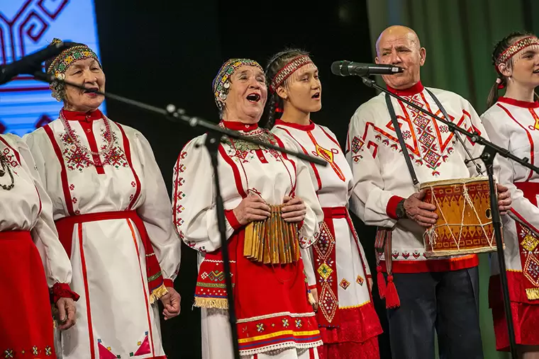 В Нижнекамске на фестивале культуры чувашского народа организовали выставку и фотозону