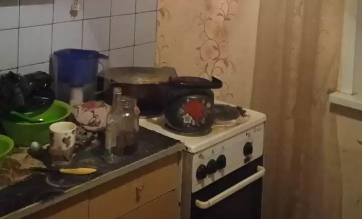 В Нижнекамске пьяный мужчина уснул и едва не спалил квартиру