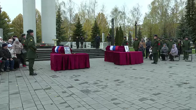 В Нижнекамске похоронили ещё двух участников спецоперации на Украине