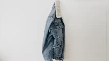 В Нижнекамске по «горячим следам» поймали вора, укравшего куртку Calvin Klein у посетителя бара - НТР 24