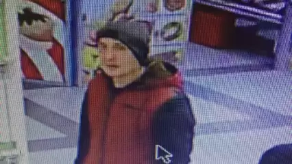 Нижнекамец расплатился за сигареты пятитысячной купюрой «банка приколов» - НТР 24