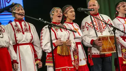 В Нижнекамске на фестивале культуры чувашского народа организовали выставку и фотозону