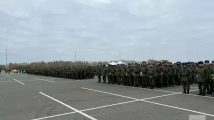 В Казани провожают первый эшелон мобилизованных