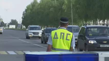 В Нижнекамске сотрудники ГИБДД усилят контроль на пешеходных переходах