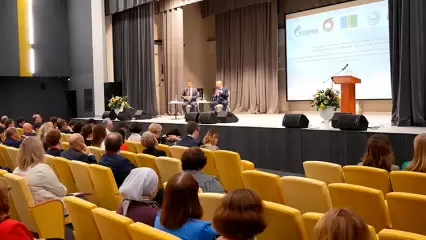 В Нижнекамске на форуме «Синергия–2022» встретились руководители вузов и промышленных предприятий - НТР 24