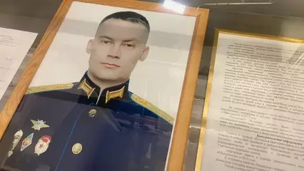 В нижнекамском кадетском корпусе увековечили имя погибшего на Украине Александра Осипова