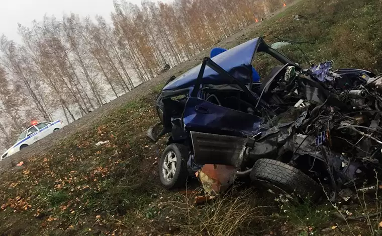 В Татарстане водитель внедорожника погиб при столкновении с «КАМАЗом»