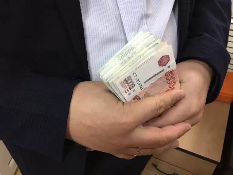 Назван самый распространенный в Татарстане размер зарплаты