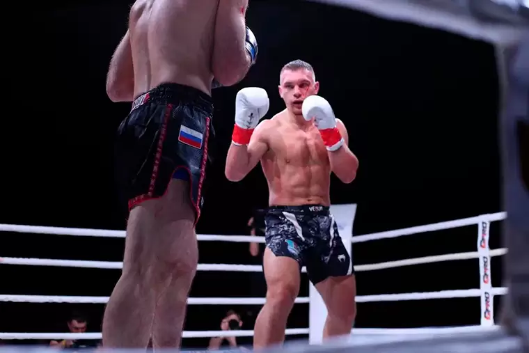 Нижнекамский кикбоксер Илья Соколов победил в бою на турнире GPRO 39 в Подольске