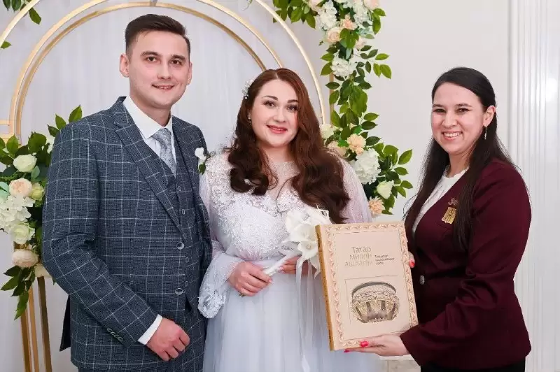 В Нижнекамске молодожены сыграли свадьбу в свой день рождения