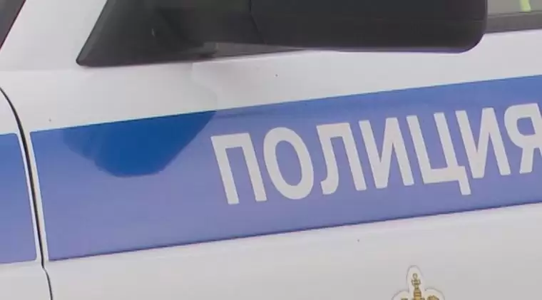 В Нижнекамске задержан подозреваемый в убийстве, совершенного в доме № 38 на ул. Вокзальной.
