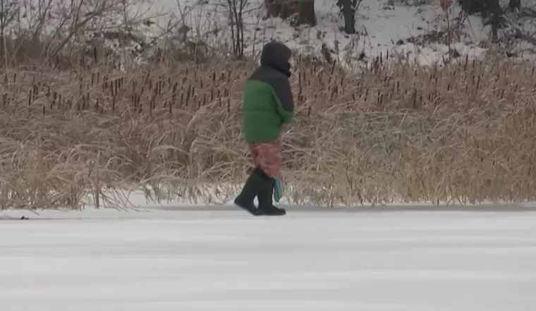 В Нижнекамске за выход на неокрепший лед к ответственности привлекли двух человека