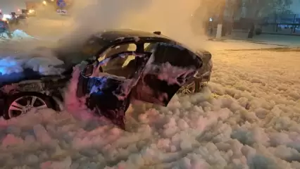 Появились подробности возгорания BMW в промзоне Нижнекамска