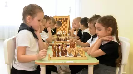 В Нижнекамске дошкольники сразились в шахматном турнире