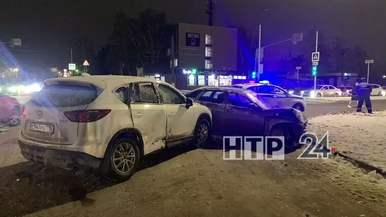 В Нижнекамске напротив городского рынка произошло ДТП