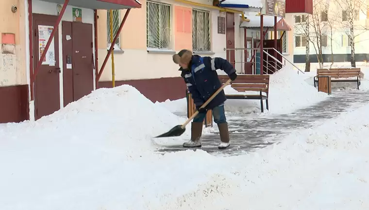 Опрос на улицах: нижнекамцы оценили качество уборки снега