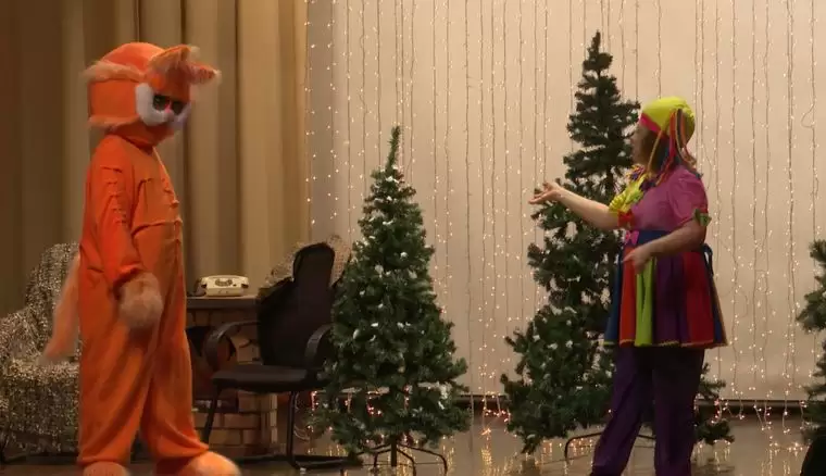 В Нижнекамске устроили новогоднее представление для детей сотрудников системы ЖКХ