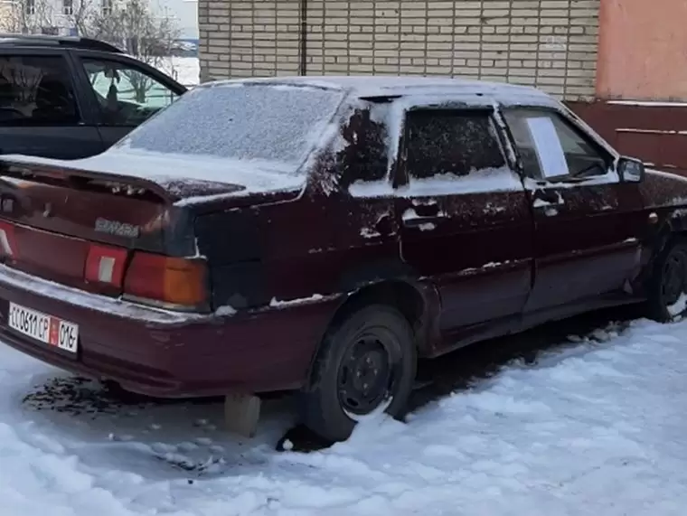 В Нижнекамске административно-техническая инспекция просит убрать брошенную машину с номерами «СССР»