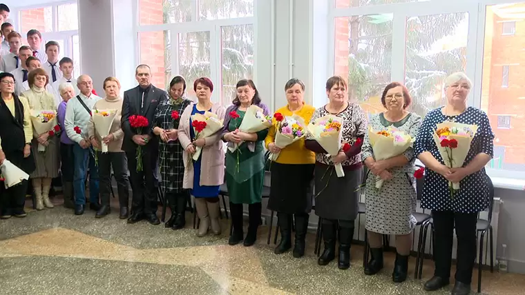 В Нижнекамске установили мемориальную доску погибшему в СВО военнослужащему