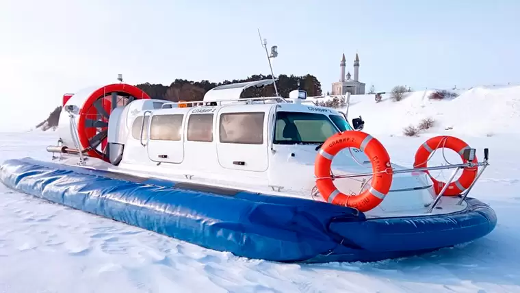 В Татарстане вместо парома запустили судно на воздушной подушке