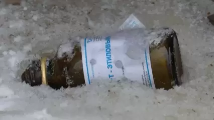 «Алкаш ломился в дверь»: в Нижнекамске покупатели «фанфуриков» пугают жильцов дома - НТР 24