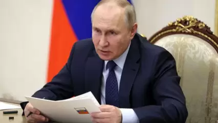 Путин анонсировал надбавки медикам с 1 января