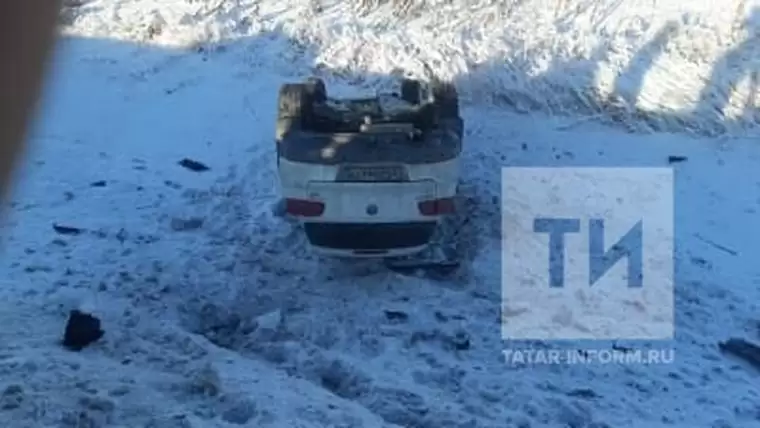 В Татарстане при столкновении двух легковушек погиб водитель