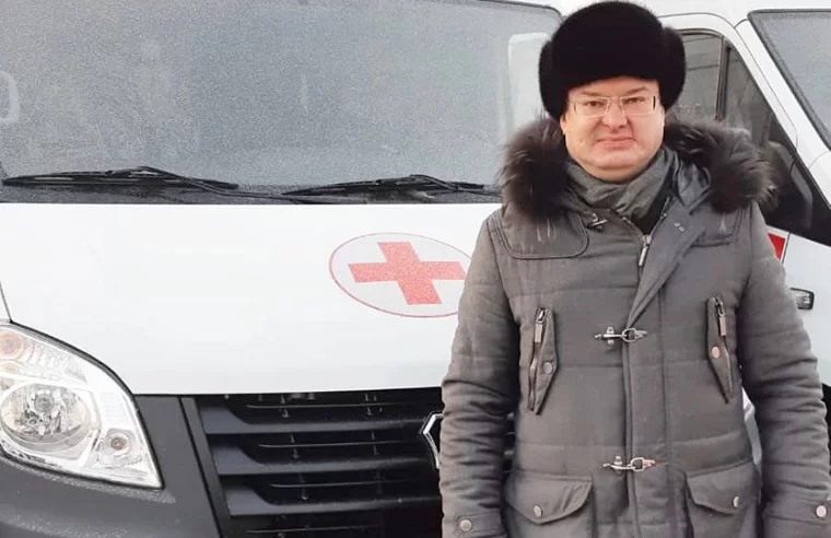 Нижнекамская ЦРБ получила новый микроавтобус