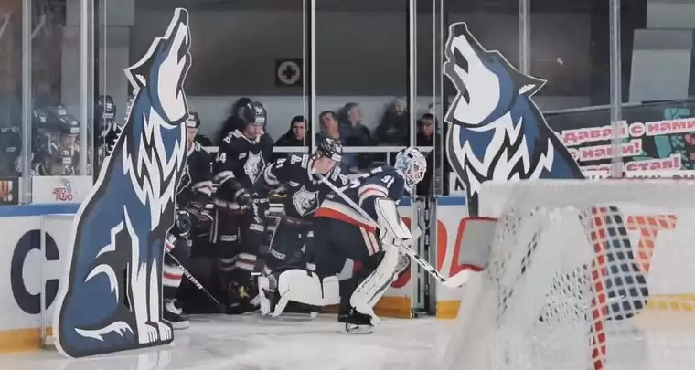 Нижнекамские хоккеисты обыграли череповецкую команду в матче чемпионата КХЛ