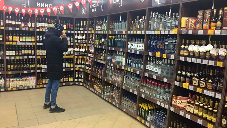 Жителям Татарстана рассказали о большом обмане пользы алкоголя на морозе