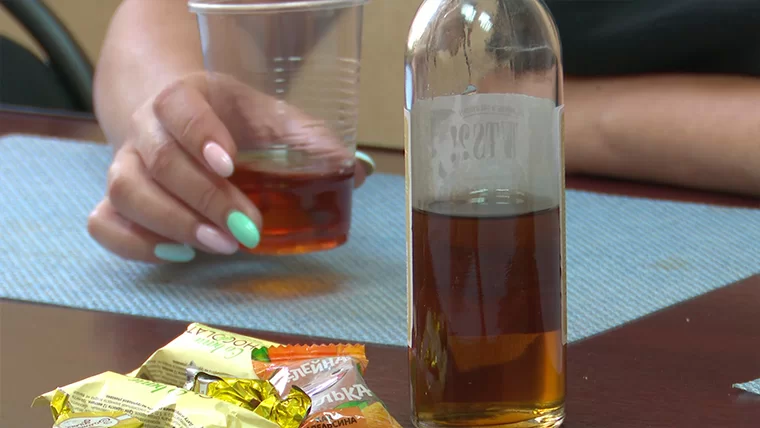 Татарстанцам рассказали о страшных последствиях отравления суррогатным алкоголем