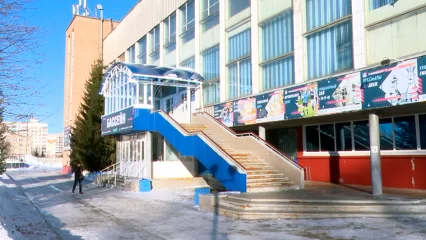 Новые залы, бассейн, поле и беговые дорожки: в Нижнекамске стартует реконструкция «Дружбы» - НТР 24