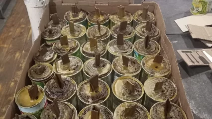 Прихожане храма Покрова Божией Матери под Нижнекамском заготовили окопные свечи для военнослужащих - НТР 24